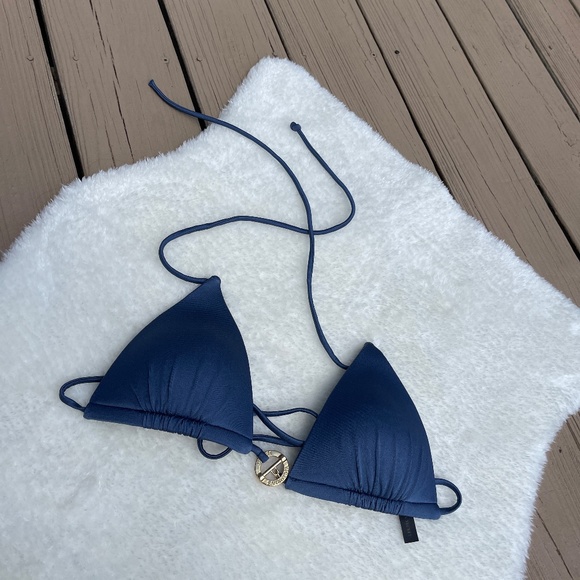Victoria's Secret Bikini Top - Picture 9 of 11